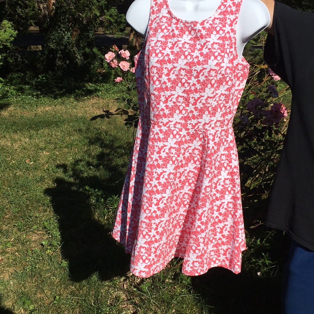 Derek Heart  dress size M junior